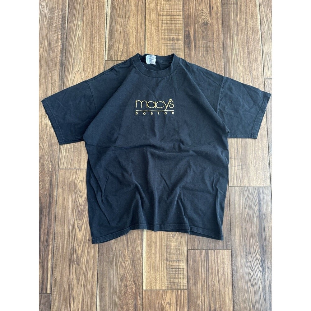 Vintage Macys Boston Gold Embroidered Tshirt Size Large